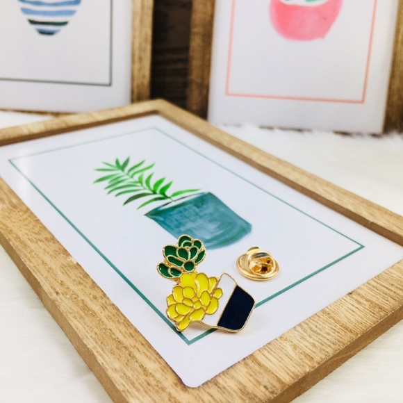 ‼️5 for $25 SALE‼️Cactus Succulent Plant Pot Pin - Picture 2 of 4